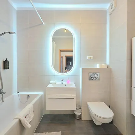 Capital Apartments - Centrum - Pokorna * Warsaw